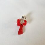 charm-puño-rojo