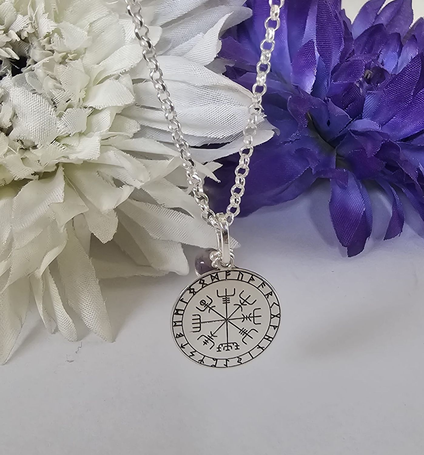 Gargantilla Vegvísir - Imagen 2
